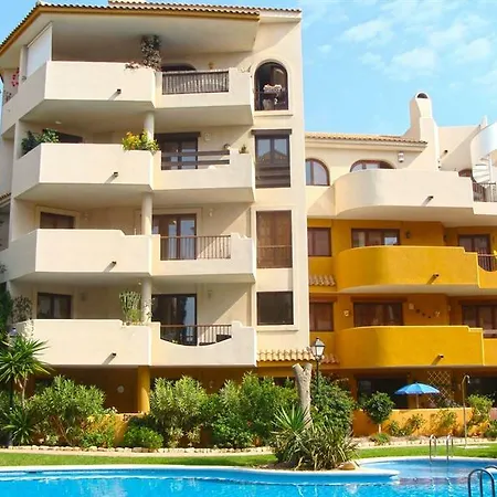 Bennecke Loretti Apartment *